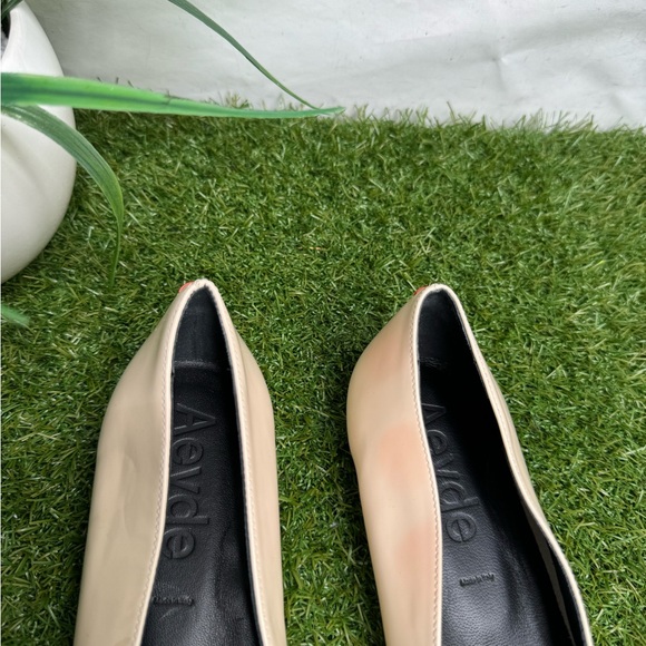 AEYDE Martha Pointed Toe Flat (Women) SIZE 38 US 8 - Picture 8 of 15